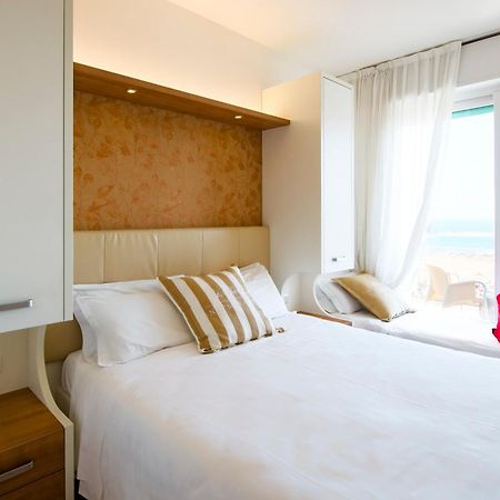 Eurhotel ريميني المظهر الخارجي الصورة