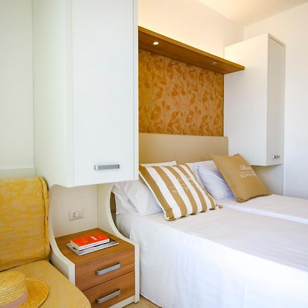 Eurhotel ريميني المظهر الخارجي الصورة