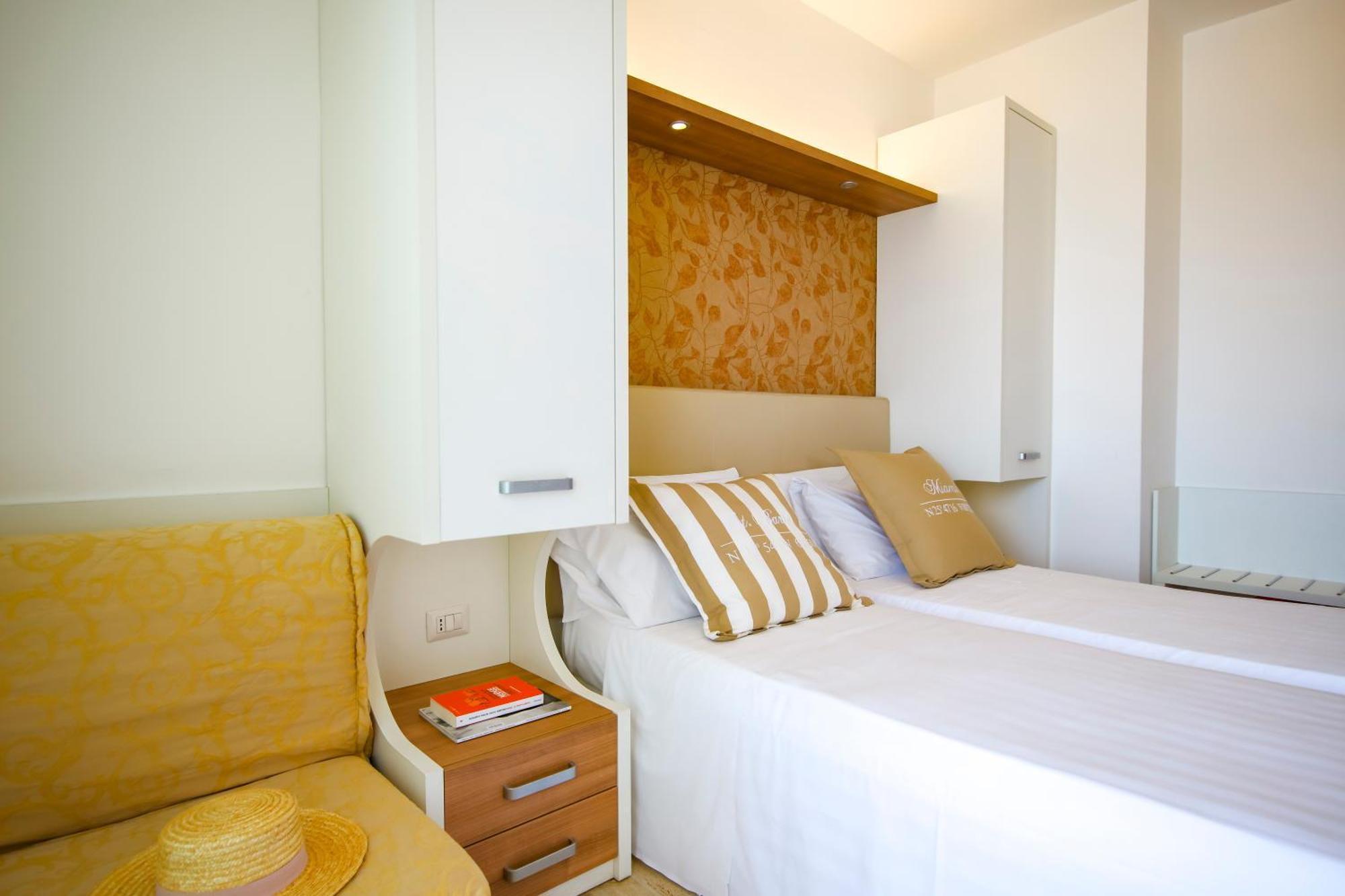 Eurhotel ريميني المظهر الخارجي الصورة